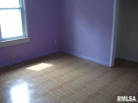 2109 E Kys, Springfield, IL 62702 photo 8
