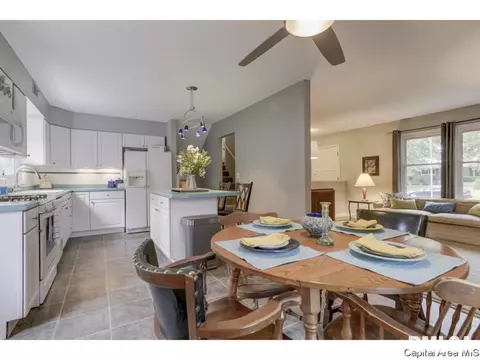 47 Cheyenne Dr, Springfield, IL 62711 photo 13