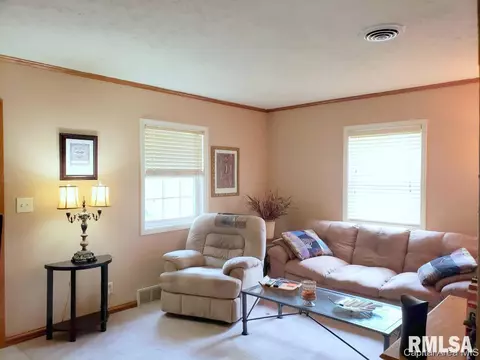 224 N Lincoln, Springfield, IL 62702 photo 4