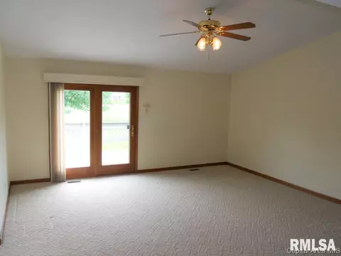 105 Davinci Dr, Springfield, IL 62703 photo 5