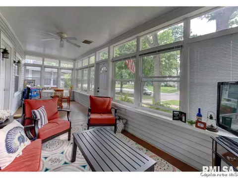 1525 Dial Ct, Springfield, IL 62704 photo 2
