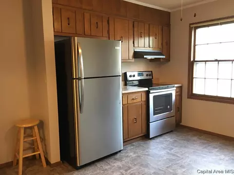 2916 Selkirk, Springfield, IL 62702 photo 6