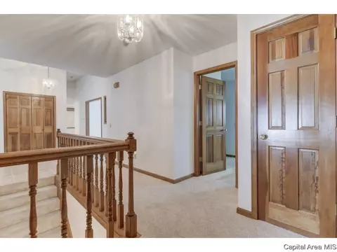 505 Old Tippecanoe, Springfield, IL 62711 photo 3