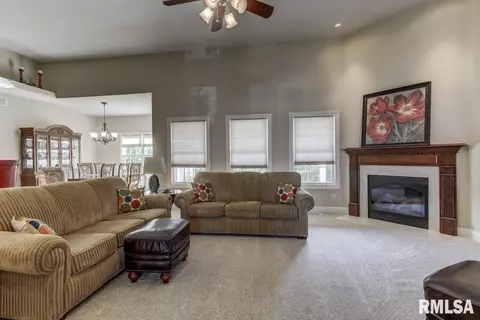 7404 Torrington Way, Springfield, IL 62711 photo 3