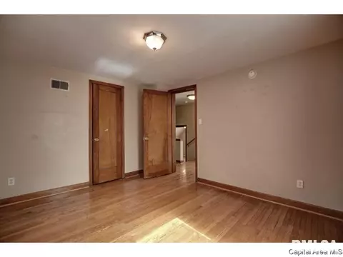 2516 S 6th St, Springfield, IL 62703 photo 20
