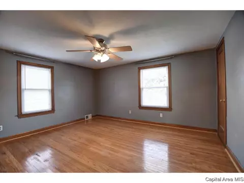 2516 S 6th St, Springfield, IL 62703 photo 27