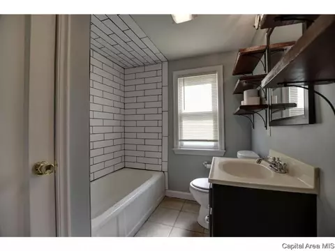 2516 S 6th St, Springfield, IL 62703 photo 18