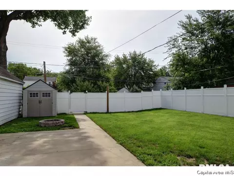 2516 S 6th St, Springfield, IL 62703 photo 33