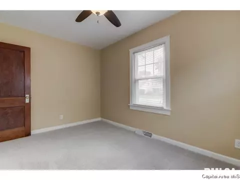 2824 S 3rd, Springfield, IL 62703 photo 12