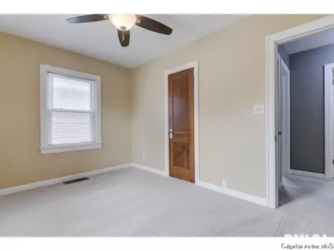 2824 S 3rd, Springfield, IL 62703 photo 10