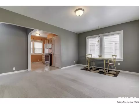 2824 S 3rd, Springfield, IL 62703 photo 5
