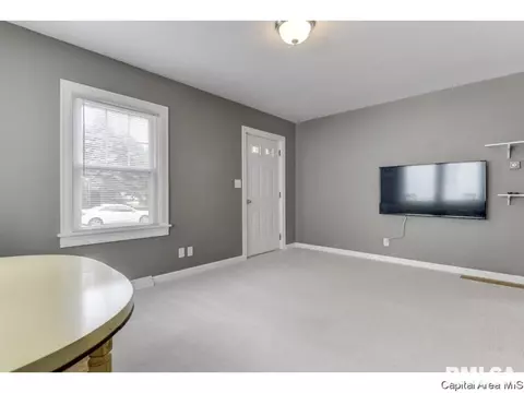 2824 S 3rd, Springfield, IL 62703 photo 3