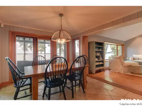 36 Hickory Pt, Springfield, IL 62712 photo 14