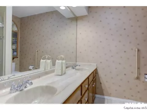 1 Turnberry Pl, Springfield, IL 62704 photo 22