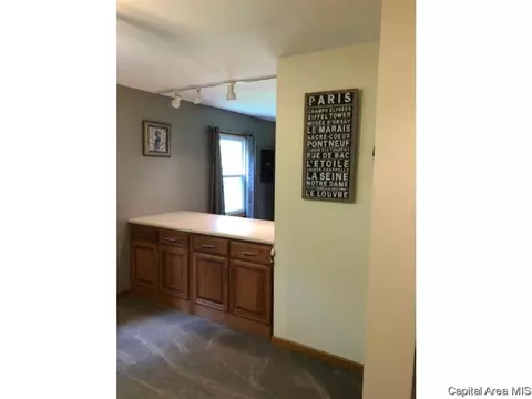 205 Buckhorn Dr, Springfield, IL 62707 photo 6