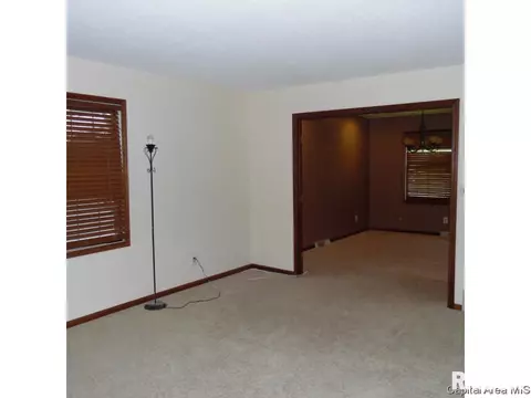 4060 Hollyhock Dr, Springfield, IL 62711 photo 3