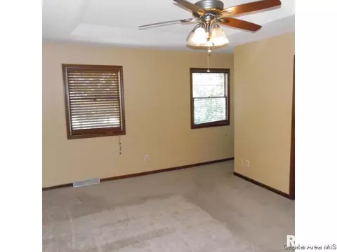 4060 Hollyhock Dr, Springfield, IL 62711 photo 19