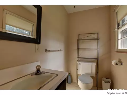 8 Oakmont Dr, Springfield, IL 62704 photo 17