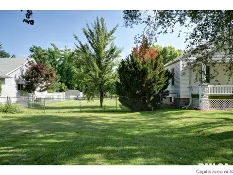 1517 Jerome Ave, Springfield, IL 62704 photo 3