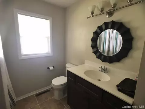 69 Windsor Rd, Springfield, IL 62702 photo 13