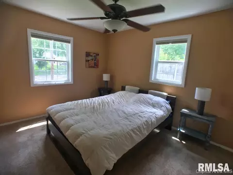 69 Windsor Rd, Springfield, IL 62702 photo 9