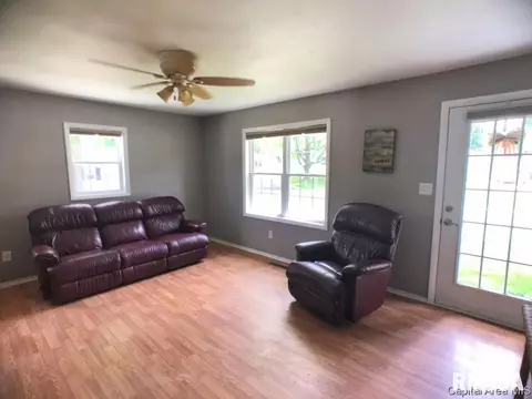 69 Windsor Rd, Springfield, IL 62702 photo 5
