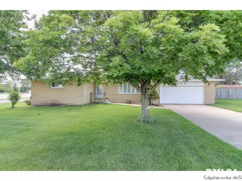 409 N Springfield Rd, Athens, IL 62613 photo 34