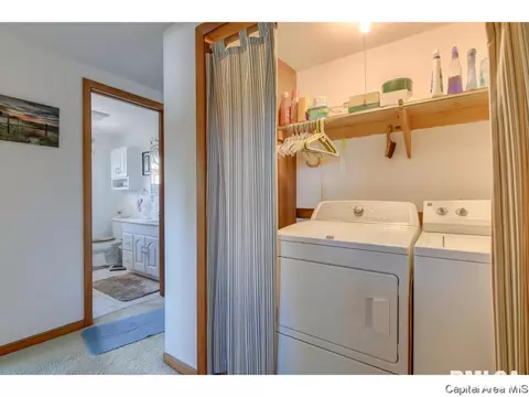 409 N Springfield Rd, Athens, IL 62613 photo 24