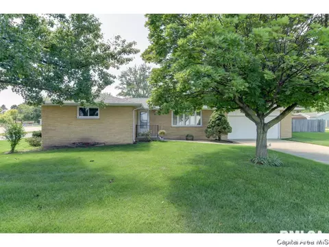 409 N Springfield Rd, Athens, IL 62613 photo 35