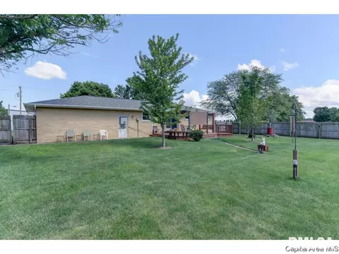 409 N Springfield Rd, Athens, IL 62613 photo 32