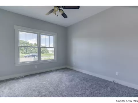 5812 Kelley Point Dr, Springfield, IL 62711 photo 18
