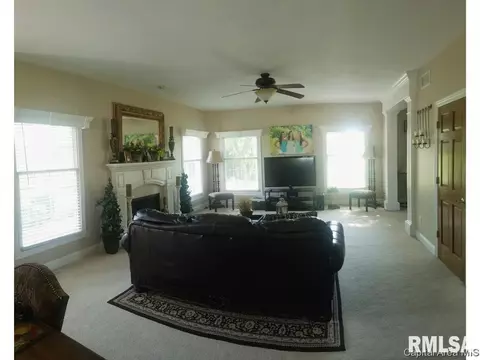 3564 Benbrook Dr, Springfield, IL 62711 photo 2