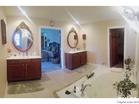 3564 Benbrook Dr, Springfield, IL 62711 photo 15