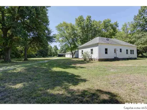 501 E Main, Thayer, IL 62689 photo 5