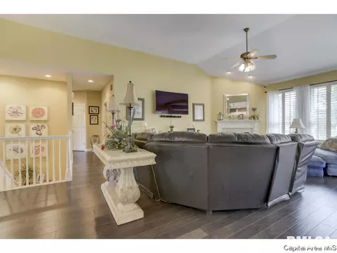 7304 Piper Glen Dr, Springfield, IL 62711 photo 5