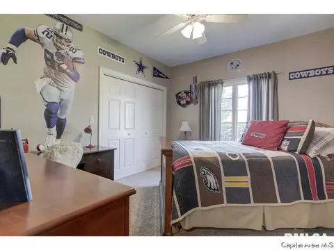 7304 Piper Glen Dr, Springfield, IL 62711 photo 23