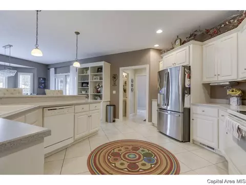 7304 Piper Glen Dr, Springfield, IL 62711 photo 11