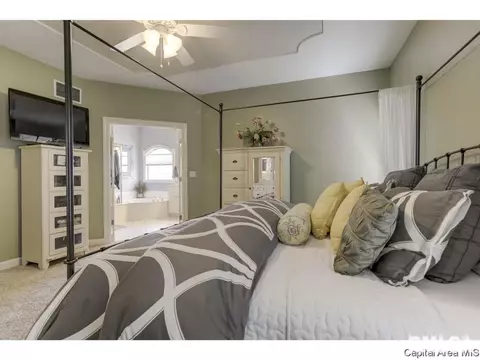 7304 Piper Glen Dr, Springfield, IL 62711 photo 16