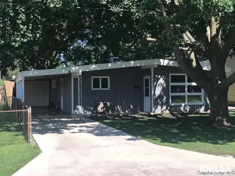3014 S 2nd, Springfield, IL 62703 photo 1