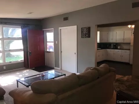 3014 S 2nd, Springfield, IL 62703 photo 11