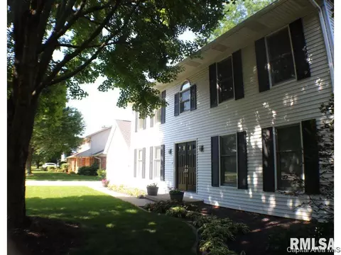 1613 Bent Oak Dr, Springfield, IL 62704 photo 3