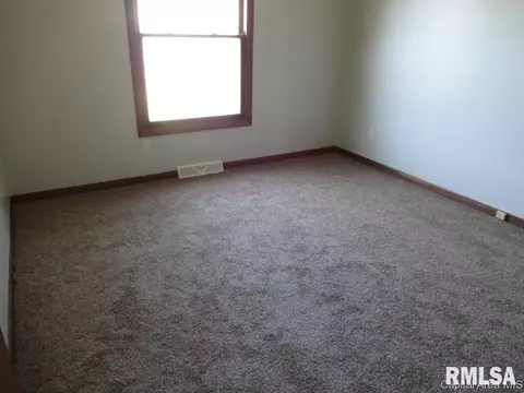 2209 Watch Ave, Springfield, IL 62702 photo 14