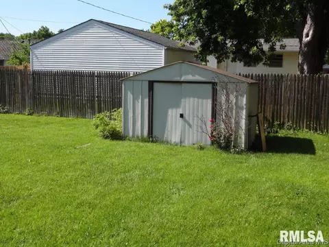 2209 Watch Ave, Springfield, IL 62702 photo 18