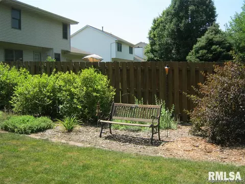 2121 Checkerberry Ln, Springfield, IL 62711 photo 3