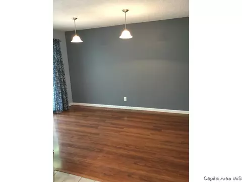 35 Trailridge Ln, Springfield, IL 62704 photo 3
