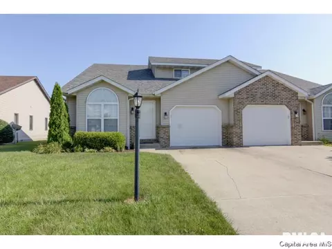 108 Eagle Ridge Dr, Chatham, IL 62629 photo 1