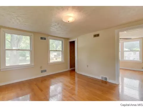 3309 S 3rd St, Springfield, IL 62703 photo 22