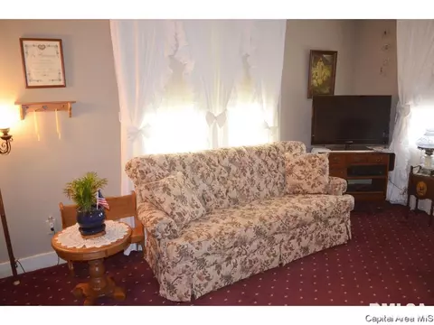 1500 Phillips Ave, Springfield, IL 62702 photo 5