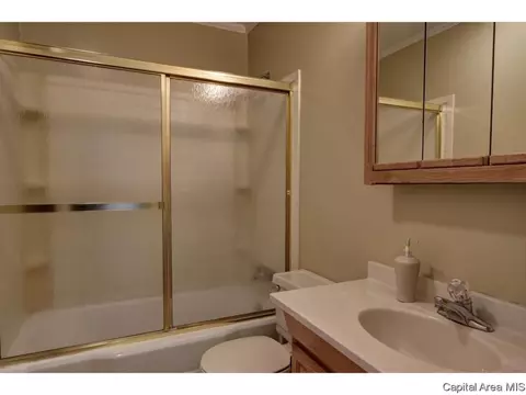 514 Kern St, Springfield, IL 62703 photo 17