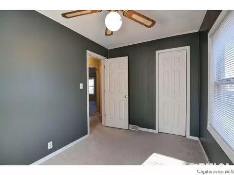 514 Kern St, Springfield, IL 62703 photo 14